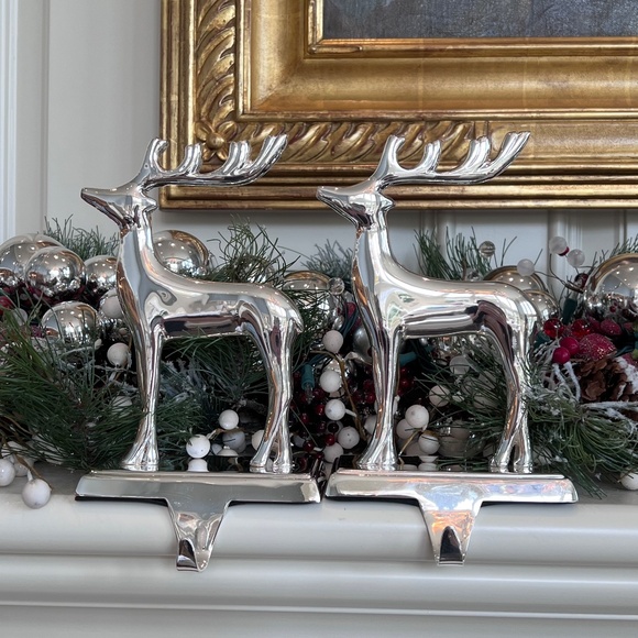 Pottery Barn Silver Plated Reindeer Stocking Holders NWT/In Boxes Rare Find! - Picture 7 of 9
